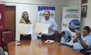 Granusa y Facultad de Veterinaria firman convenio para trabajos de investigación y transferencia de conocimiento