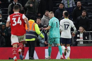 Diario HOY | Fan del Tottenham es inculpado por agredir a arquero del Arsenal