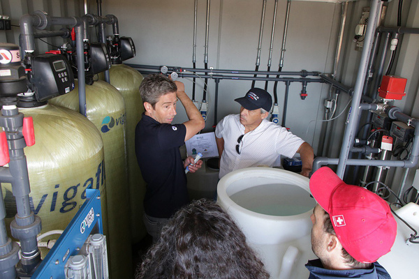 Prueban en Chile una "desaladora móvil" para regar cultivos con agua de mar - MarketData