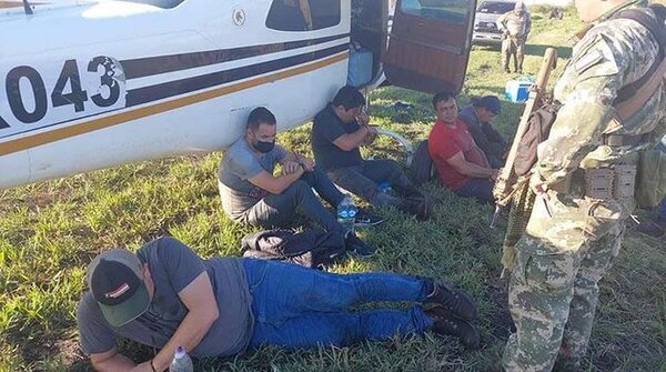 Seis imputados tras incautación de avioneta con 400 kilos de cocaína