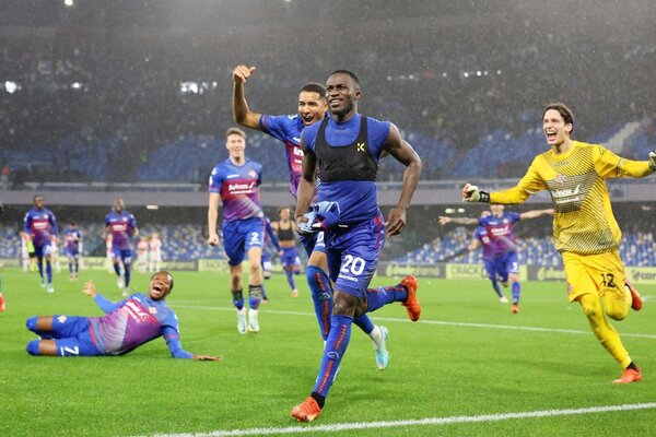 Diario HOY | Cremonese da el batacazo y elimina al Napoli de la 'Coppa'