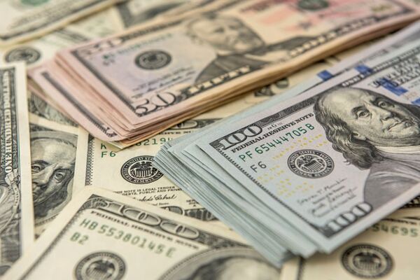 Expectativas para la cotización del dólar suben a G. 7.300 en el 2023, según encuestas del BCP - MarketData