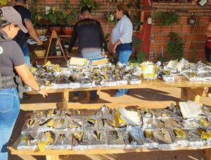 Cocaína incautada en Isla Aranda aparentemente iba a ser enviada al Uruguay · Radio Monumental 1080 AM