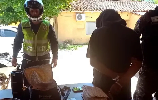 Policía captura a presunto malviviente y familiares denuncian que fue torturado - Noticiero Paraguay