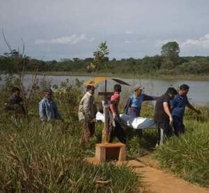 Hallan cadáver de pescador en el río Monday, en el distrito de Yguazú - La Clave