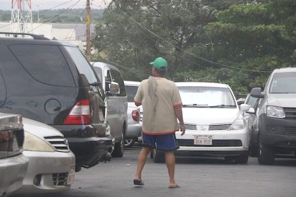 Sacarán de la informalidad a cuidacoches con estacionamiento tarifado, señalan