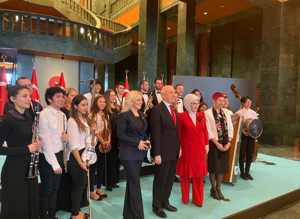 Música paraguaya resonó en el palacio presidencial de Ankara - .::Agencia IP::.