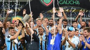 Gremio levanta el título con un Luis Suárez brillante
