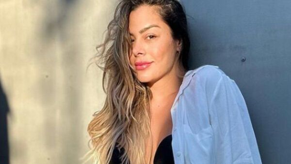 Larissa Riquelme habló de su dilema: ¿Sexo o café para estar pila?