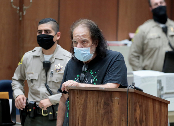 Diario HOY | Declaran al actor porno Ron Jeremy mentalmente incompetente para ser juzgado por violación