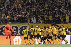 Young Boys sorprendió al Manchester y obtuvo victoria histórica | 1000 Noticias