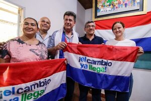 Titular de la FNC se muestra con Efraín - El Trueno