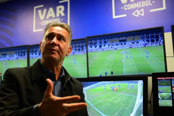 Árbitros explicarán por megafonía decisiones de VAR en el Mundial de Clubes - Fútbol Internacional - ABC Color
