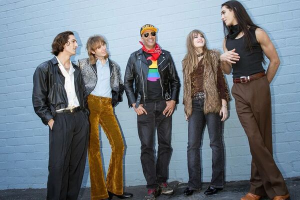 “Gossip”: Ahora Maneskin se une a Tom Morello