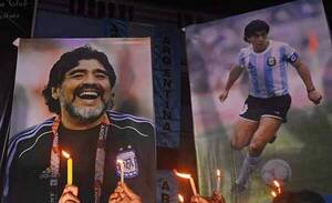 Da pena: Mirá como está la tumba de Maradona actualmente