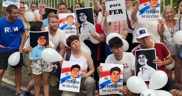 La Nación / El grito de “Justicia para Fernando” retumba en Argentina y en el centro de Asunción