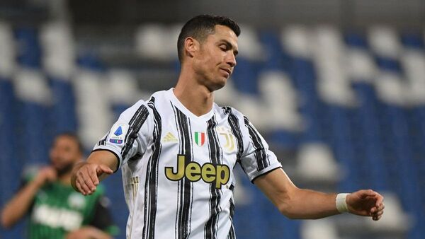 Sale a la luz un documento de Cristiano que compromete a la 'Juve'