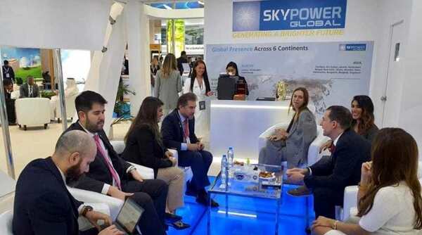 Productora de energía solar de Emiratos Árabes Unidos pretende instalar parques de alta tecnología en Paraguay