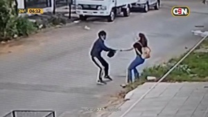 Asaltada y herida tras resistirse - C9N