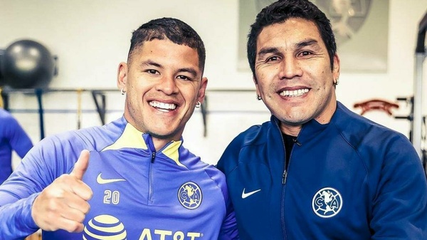 [VIDEO] El emotivo gestazo de Salvador Cabañas con el club con el que lo ganó todo