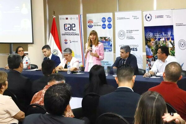 Crean la primera Escuela Mipymes del país y 20 emprendedores serán los primeros asesorados - MarketData