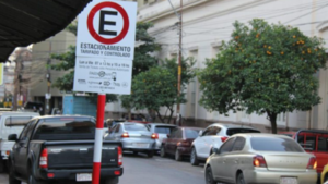 Estacionamiento, caos, deudas y peleas - El Independiente