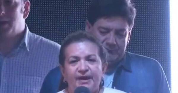 La Nación / “No queremos venganza, sino justicia para Fernando”, el sentido discurso de Graciela Sosa