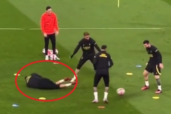 Viral: Estrellas del PSG dejan en el suelo a Hakimi - La Prensa Futbolera