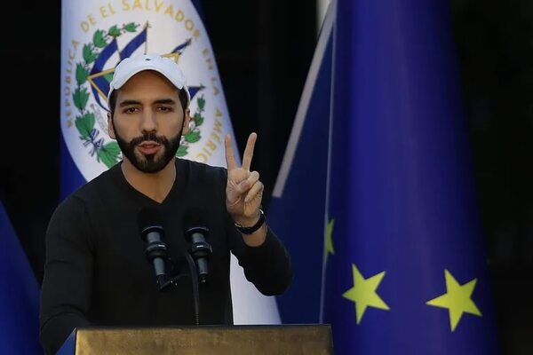 Los salvadoreños aprueban la gestión de Nayib Bukele en 2022 con nota de 8,37 - Mundo - ABC Color