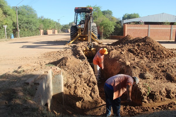 Municipalidad de Filadelfia instala alcantarillas a beneficio del barrio Amistad de Filadelfia