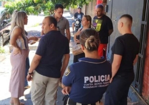 Estafaban por redes sociales y quedaron detenidas por la policía