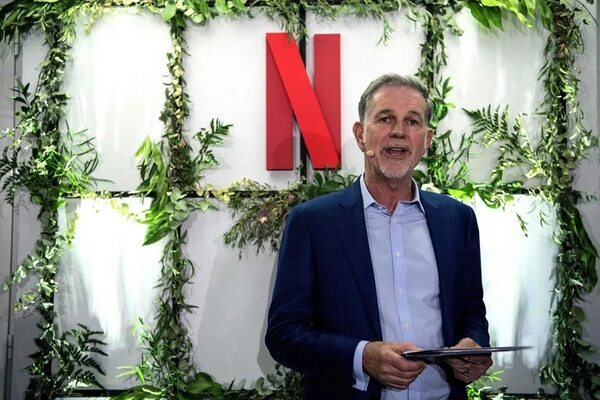 Renuncia el director ejecutivo de Netflix que ganó 4.491 millones en 2022 - Mundo - ABC Color