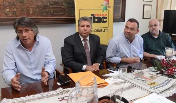 Megalavado: Fiscalía alega que no pudo probar lavado de dinero en 8 años de investigación y 400 tomos de evidencias - Nacionales - ABC Color