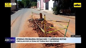 Eterno problema de baches y cañerías rotas - ABC Noticias - ABC Color