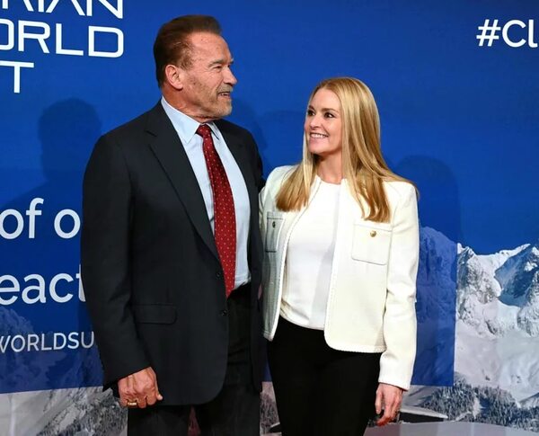 Schwarzenegger subasta arte y regalos de famosos para su lucha por el clima - Gente - ABC Color