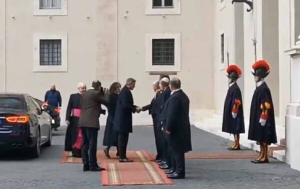Abdo llega al Vaticano para audiencia con el papa Francisco – Prensa 5