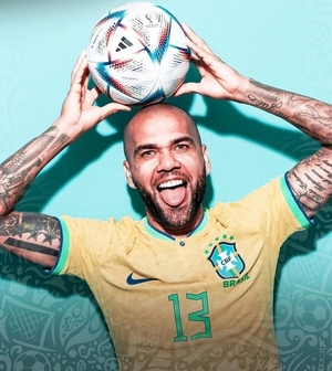 Detienen a Dani Alves por presunta agresión sexual - Unicanal