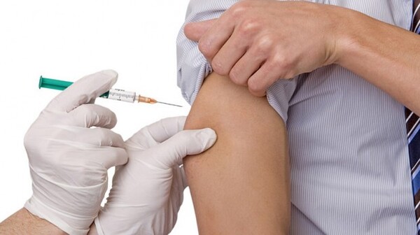 Llegaron 150.000 vacunas contra la fiebre amarilla