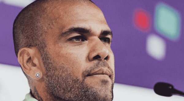 Detienen a Dani Alves en Barcelona por agresión sexual - Radio Imperio