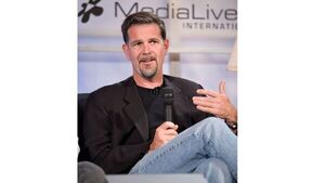 Renuncia Reed Hastings cofundador de Netflix, poco antes de que la empresa anunciara unas ganancias de US$ 4.491 millones - Revista PLUS