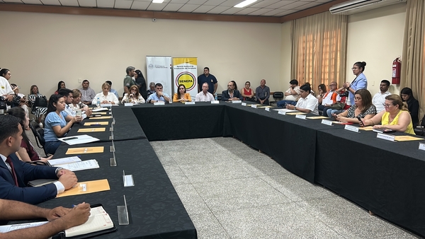 Diario HOY | Salud e intendentes de Central abordan problemática del dengue y chikungunya