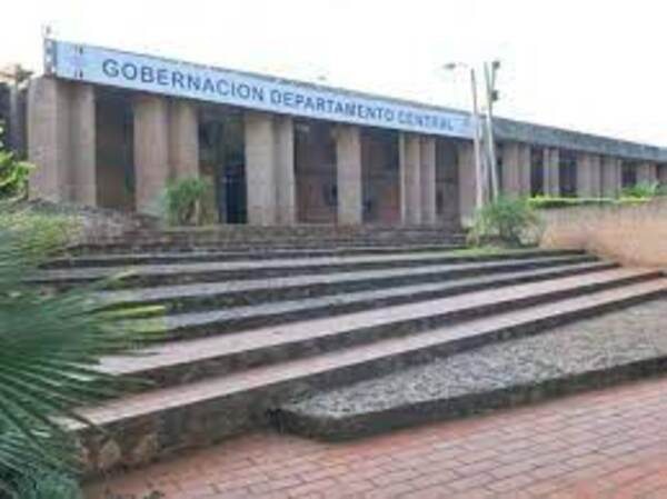 Encausado por presunto desvío en la Gobernación de Central provocó accidente de tránsito - PDS RADIO Y TV