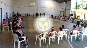 Más de ochenta niños celebran inauguración de Colonia de Vacaciones en Luque •