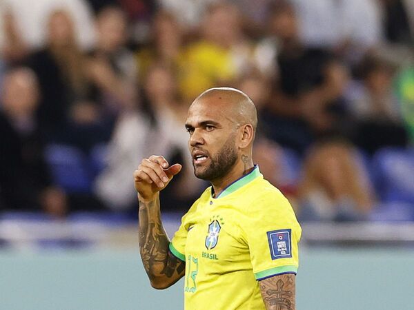 Detuvieron a Dani Alves por presunta agresión sexual a una joven en Barcelona - Megacadena — Últimas Noticias de Paraguay