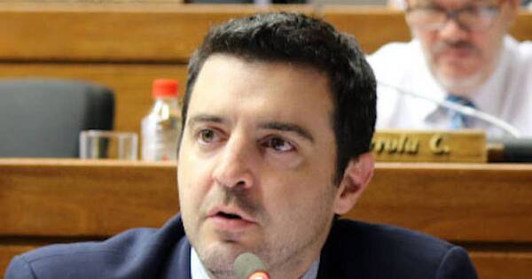 La Nación / Instan a rechazar modificaciones en ley de derechos de autor por incongruencias