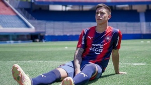 [VIDEO] Rajará al fútbol de ashá y Cerro Porteño le dedicó una emotiva despedida