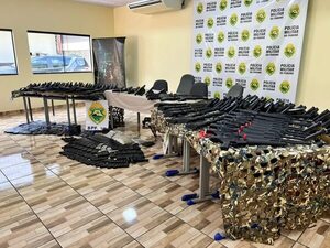 Policía Federal buscará establecer origen y destino de armas incautadas  - ABC en el Este - ABC Color