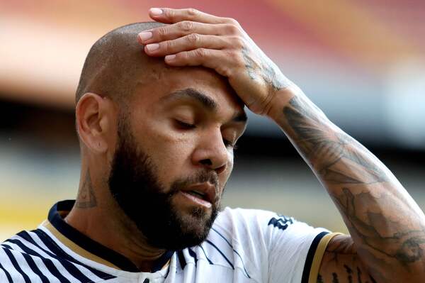 Diario HOY | Pumas de México rompe contrato con Dani Alves