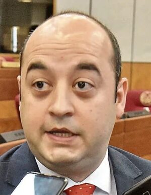 Oficialismo rechaza sacar de carrera a Fernando Lugo - Política - ABC Color