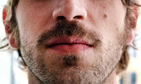Champú, ceras y un corte cuidadoso: consejos para lucir un buen bigote - Estilo de vida - ABC Color